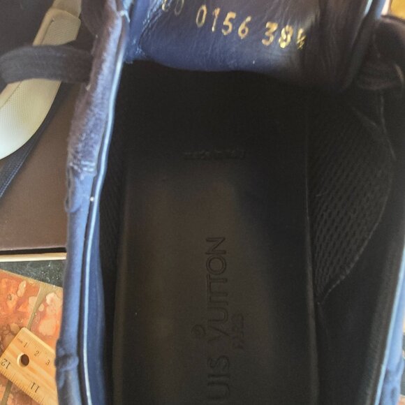 Louis Vuitton sneakers size 38.5 - Picture 10 of 10